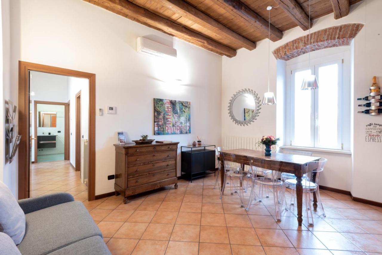 Rego Apartments - Boutique Aparthotel With Some Off-Site Apartments In A Charming Historic District Close To Upper Town Бергамо Экстерьер фото
