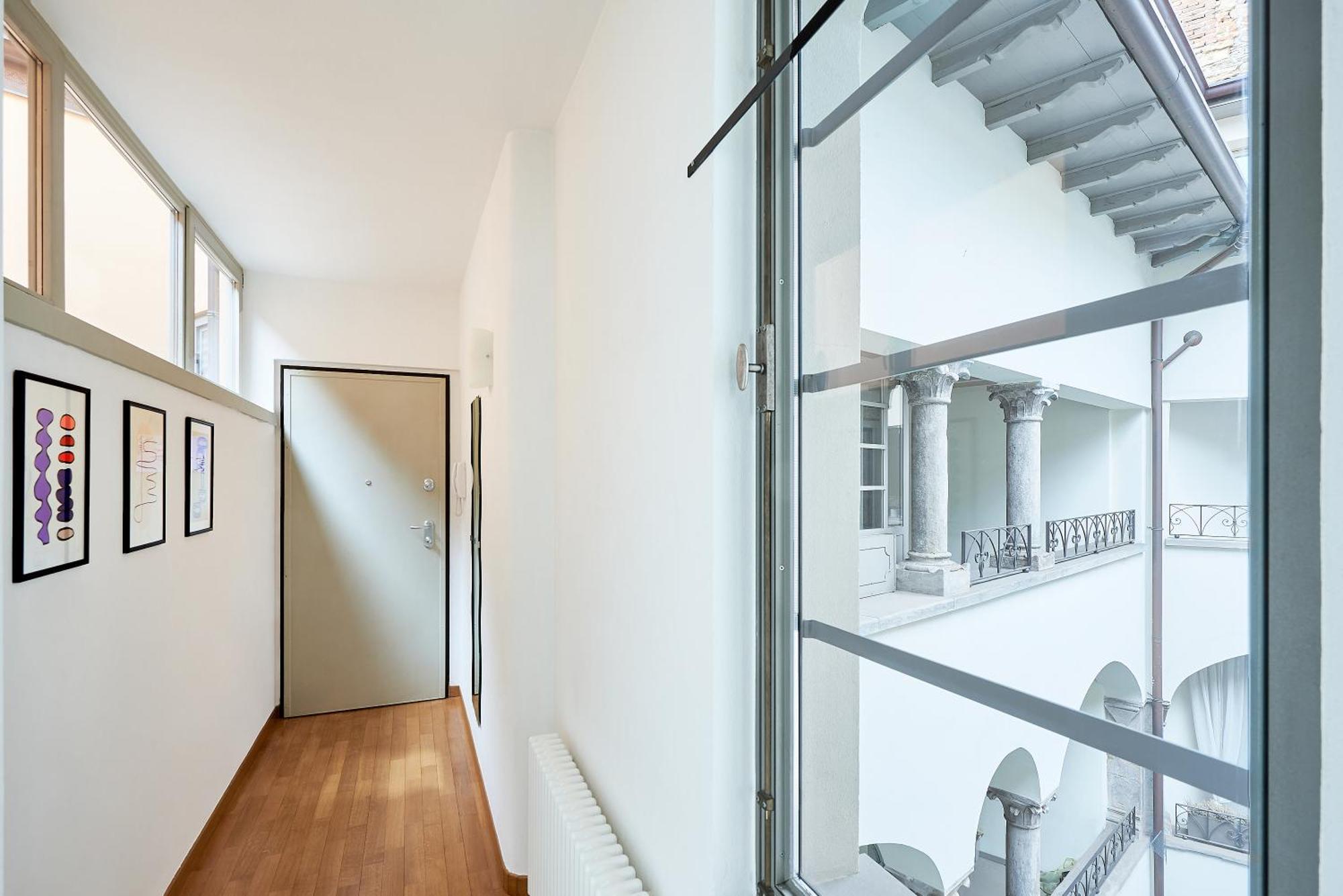 Rego Apartments - Boutique Aparthotel With Some Off-Site Apartments In A Charming Historic District Close To Upper Town Бергамо Экстерьер фото