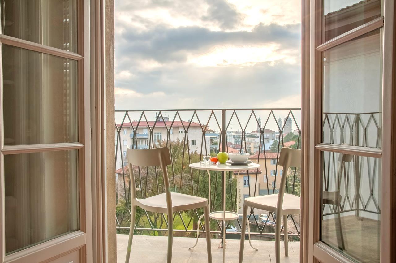 Rego Apartments - Boutique Aparthotel With Some Off-Site Apartments In A Charming Historic District Close To Upper Town Бергамо Экстерьер фото